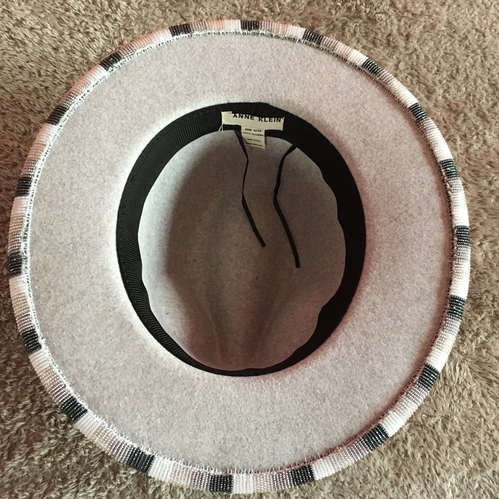 Indigenous Beaded Fedora Hat with Beaded Rope Hat Band/Necklace - Picture 5 of 7